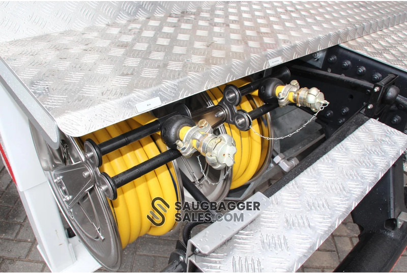Vacuum truck MAN TGS 26.510 6X2-4 BL CH MTS DINO 8 SAUGBAGGER: picture 13 Vacuum truck MAN TGS 26.510 6X2-4 BL CH MTS DINO 8 SAUGBAGGER: picture 13