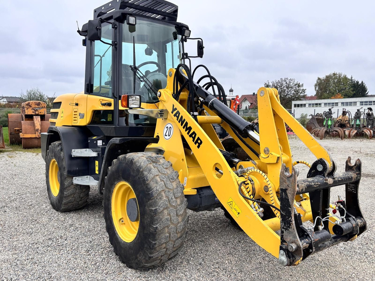 Yanmar V 120 - Wheel loader: picture 2 Yanmar V 120 - Wheel loader: picture 2