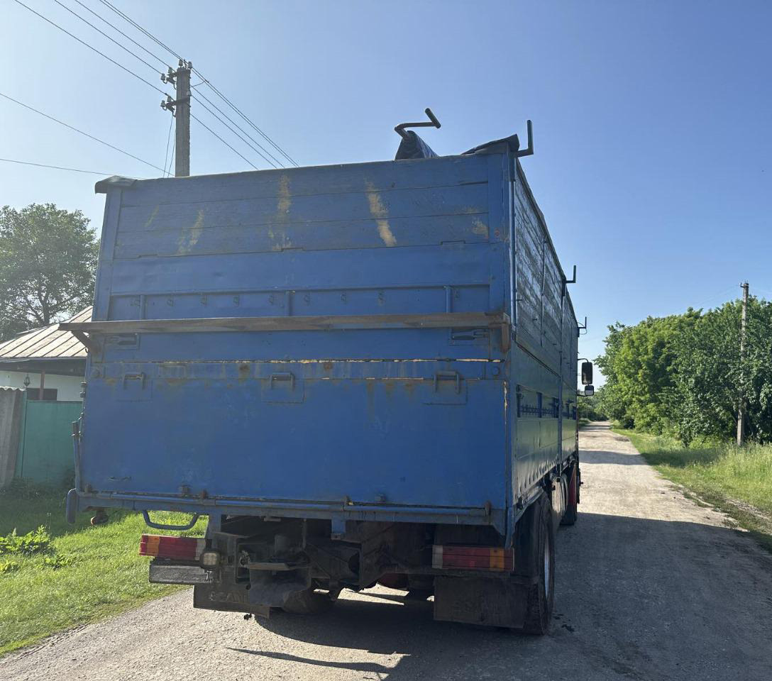 SCANIA 113M.360 - Dropside/ Flatbed truck: picture 5 SCANIA 113M.360 - Dropside/ Flatbed truck: picture 5