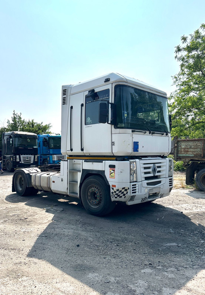 RENAULT Magnum 440 - Tractor unit: picture 1 RENAULT Magnum 440 - Tractor unit: picture 1