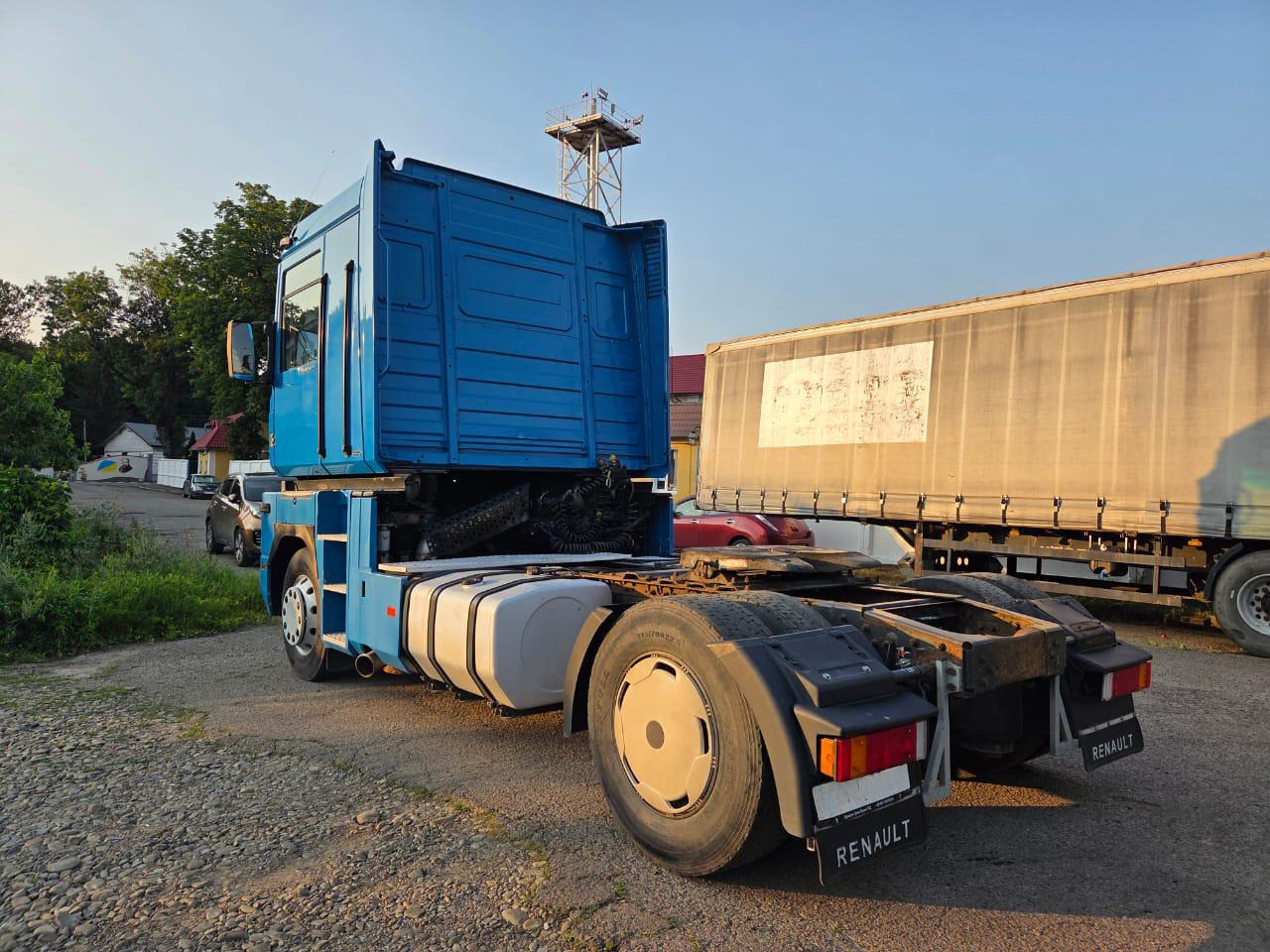 RENAULT Magnum 440 - Tractor unit: picture 5 RENAULT Magnum 440 - Tractor unit: picture 5
