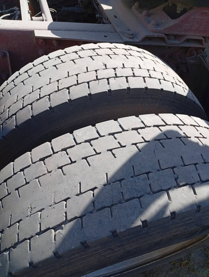 Tractor unit RENAULT Premium 400: picture 13