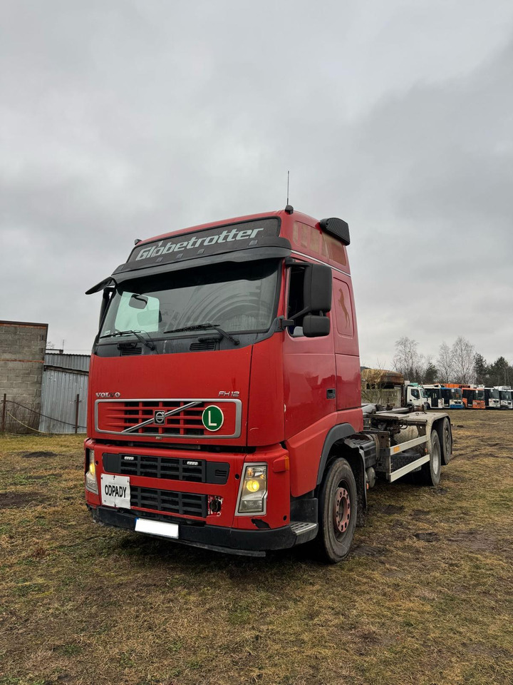 VOLVO FH12.460 - Hook lift truck: picture 3 VOLVO FH12.460 - Hook lift truck: picture 3