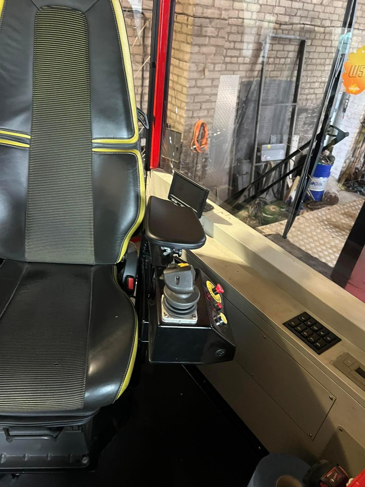 Wood chipper VOLVO FH16.550: picture 14 Wood chipper VOLVO FH16.550: picture 14