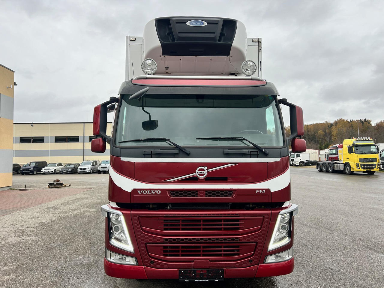 VOLVO FM370 - Refrigerator truck: picture 3 VOLVO FM370 - Refrigerator truck: picture 3