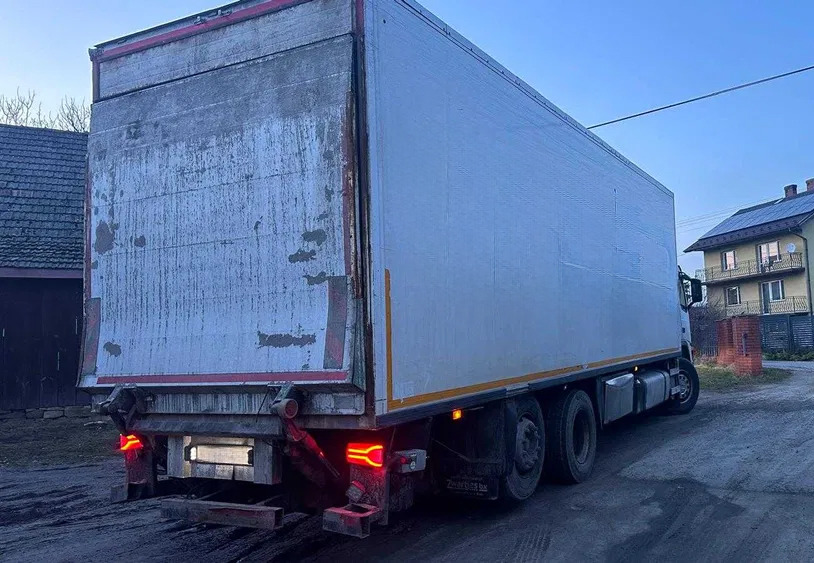 VOLVO FM9.340 - Refrigerator truck: picture 4 VOLVO FM9.340 - Refrigerator truck: picture 4