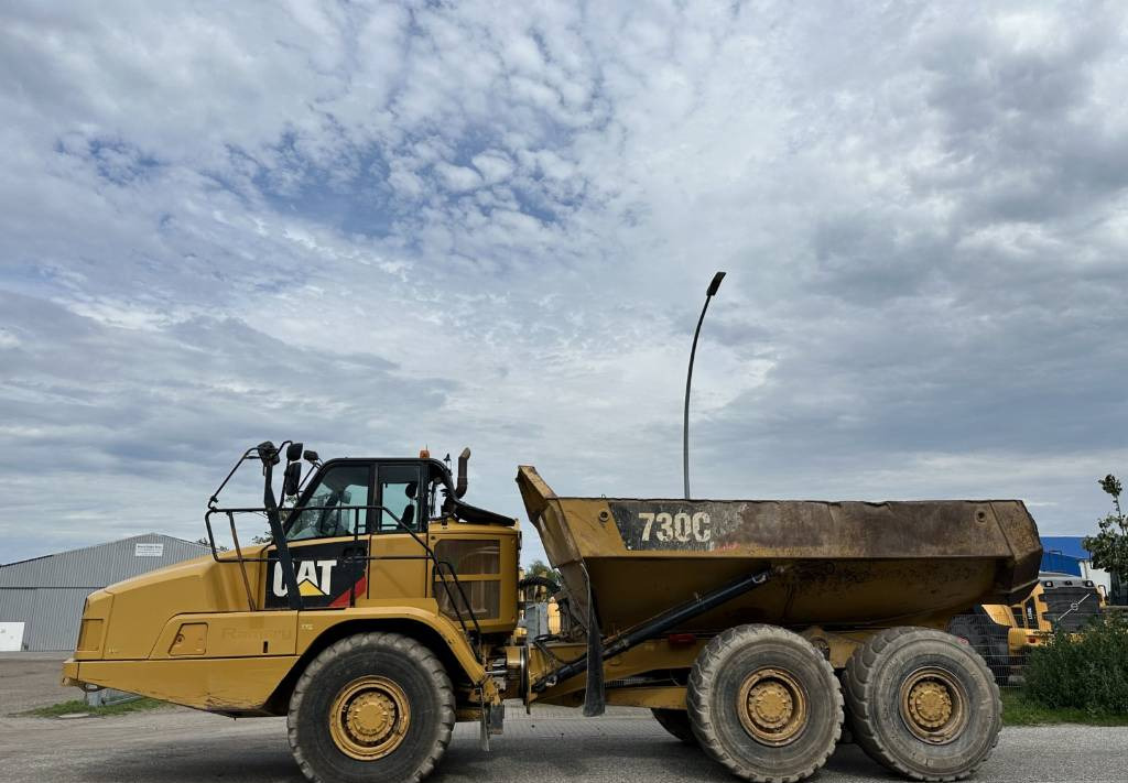 CAT 730 C Auto lubrication + Klima CE + EPA - Articulated dumper: picture 4 CAT 730 C Auto lubrication + Klima CE + EPA - Articulated dumper: picture 4