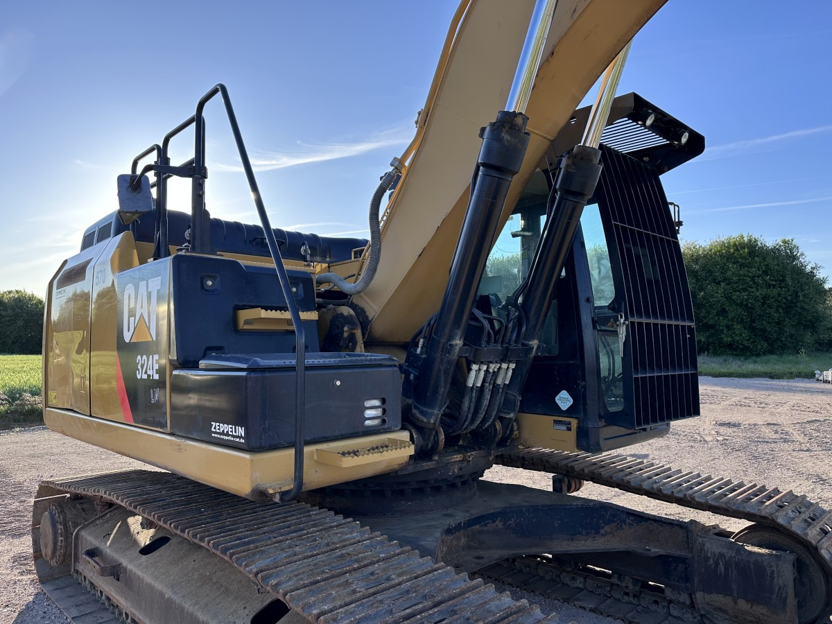 Crawler excavator CATERPILLAR 324 E LN Deutsche Maschine! Top !!!: picture 13