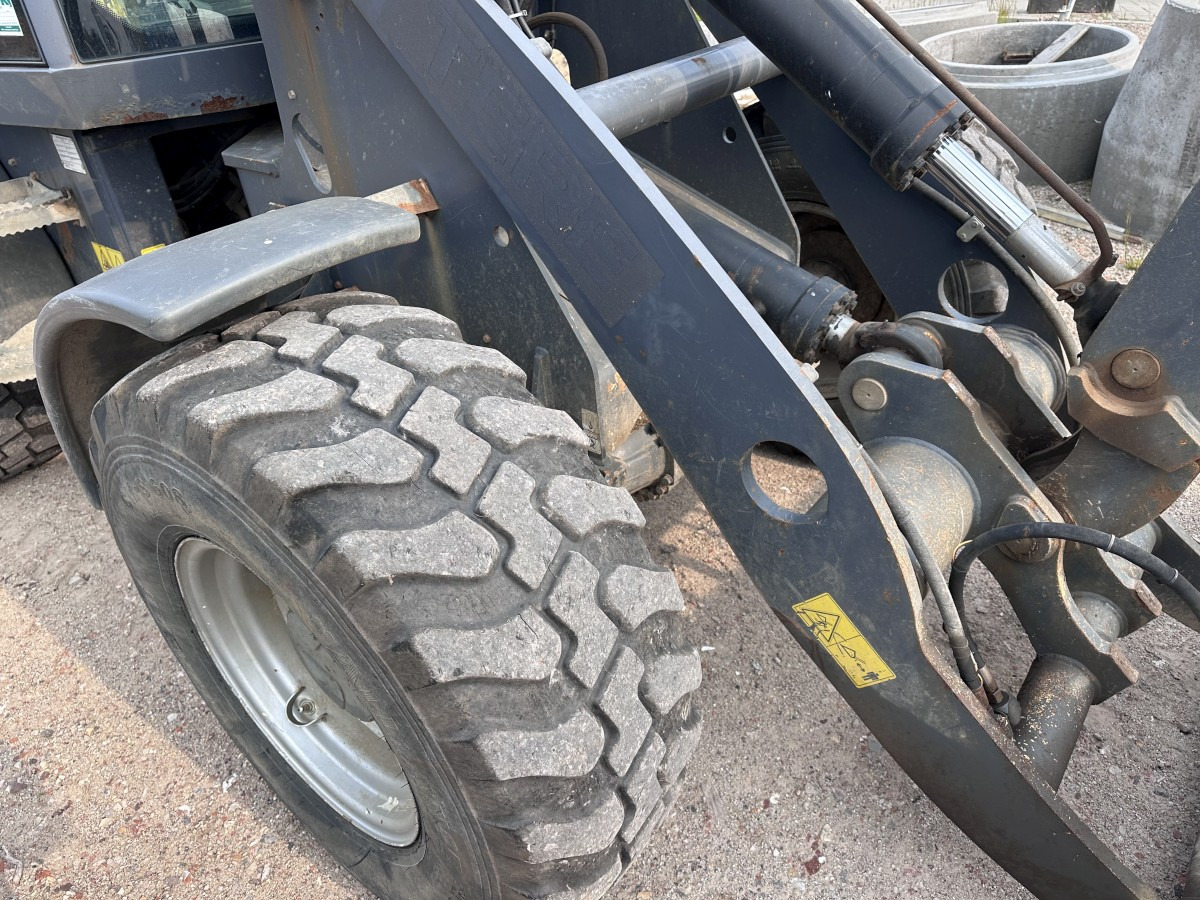 TEREX TL 120 - 30 Km/h Schaufel + Palettengabel Top ! - Wheel loader: picture 5 TEREX TL 120 - 30 Km/h Schaufel + Palettengabel Top ! - Wheel loader: picture 5