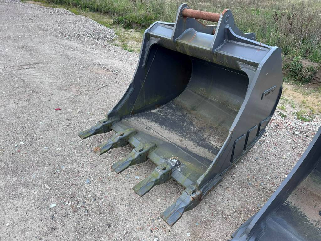 Volvo S 70 / S7 Tieflöffel bucket 1.500mm cbm 1.5 m³ - Excavator bucket: picture 2 Volvo S 70 / S7 Tieflöffel bucket 1.500mm cbm 1.5 m³ - Excavator bucket: picture 2