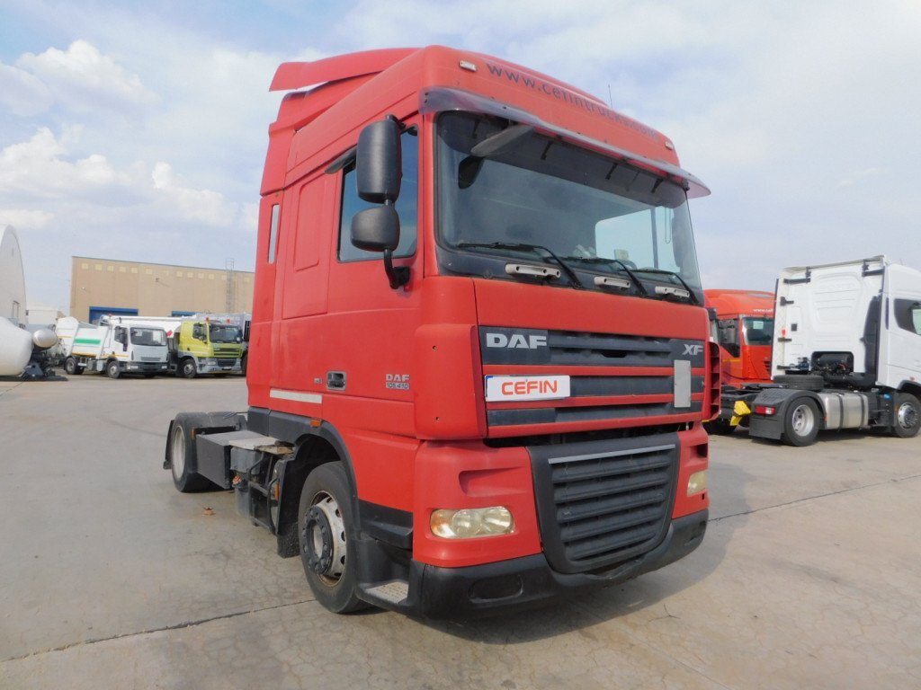 Daf Xf 105410 - Tractor unit: picture 2 Daf Xf 105410 - Tractor unit: picture 2