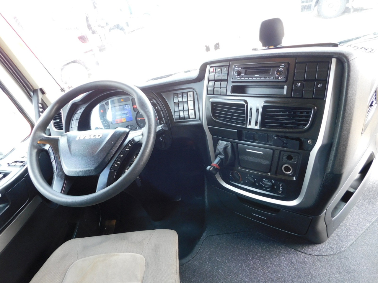 Iveco As440tp - Tractor unit: picture 5 Iveco As440tp - Tractor unit: picture 5
