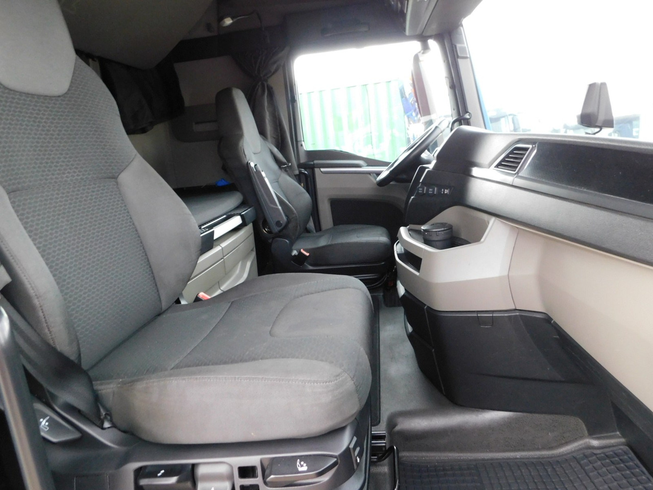 Man Tgx 18470 - Tractor unit: picture 5 Man Tgx 18470 - Tractor unit: picture 5