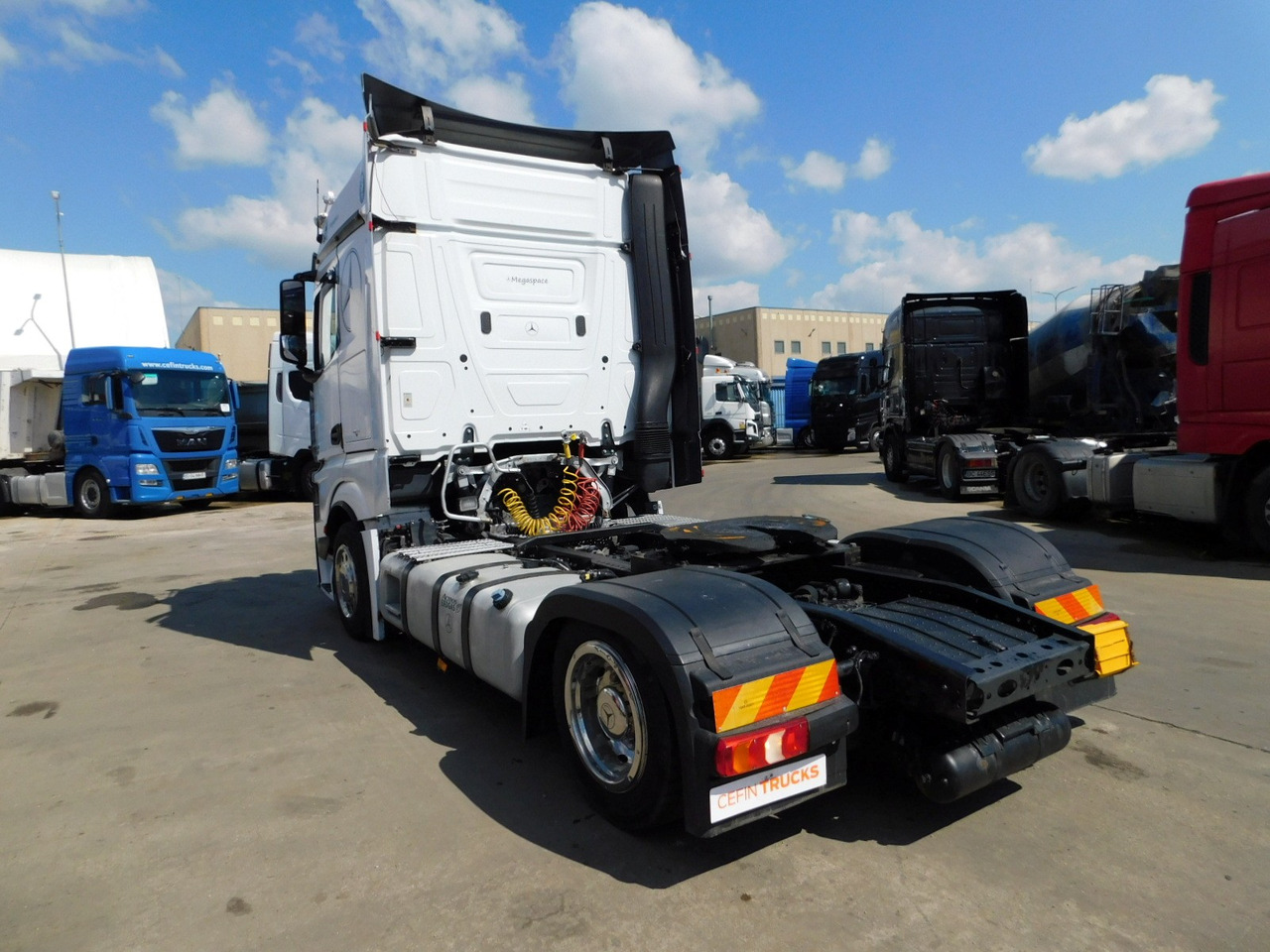 Mercedes Actros - Tractor unit: picture 4 Mercedes Actros - Tractor unit: picture 4