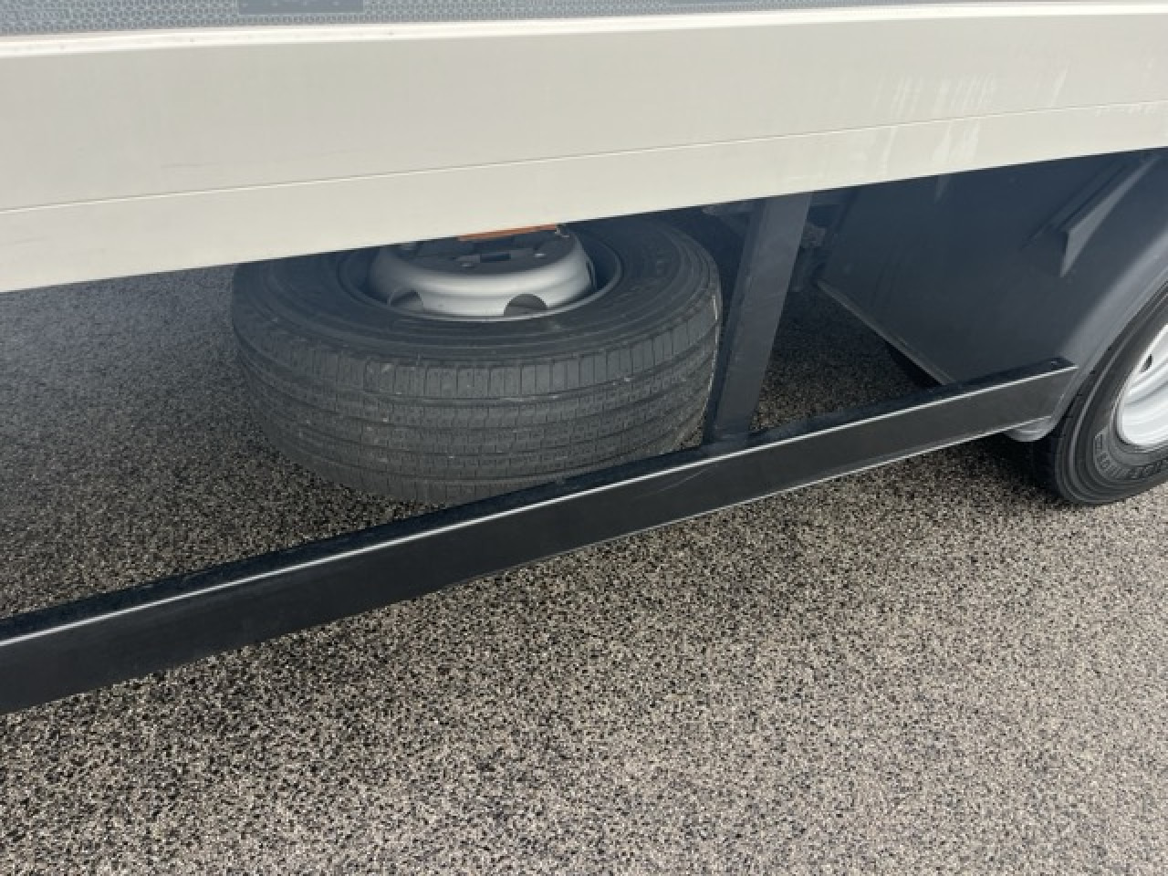 Box truck MAN TGL 12.250 4x2 BL CH Euro6 Klima AHK Luftfeder ZV: picture 10 Box truck MAN TGL 12.250 4x2 BL CH Euro6 Klima AHK Luftfeder ZV: picture 10