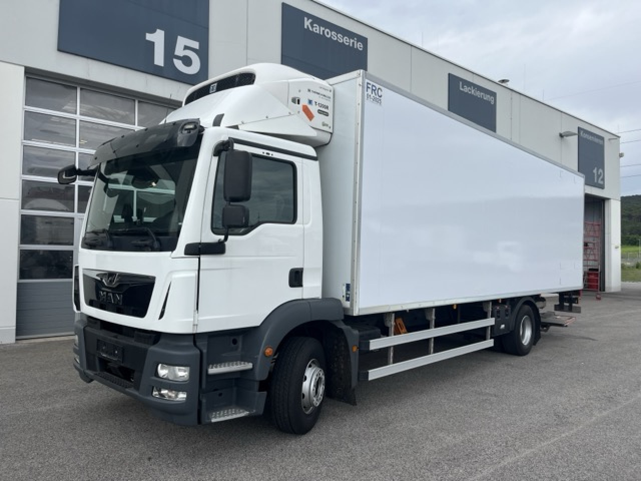 MAN TGM 15.290 4x2 LL Tiefkühler ATP 08.2028 Euro6 - Refrigerated van: picture 1 MAN TGM 15.290 4x2 LL Tiefkühler ATP 08.2028 Euro6 - Refrigerated van: picture 1