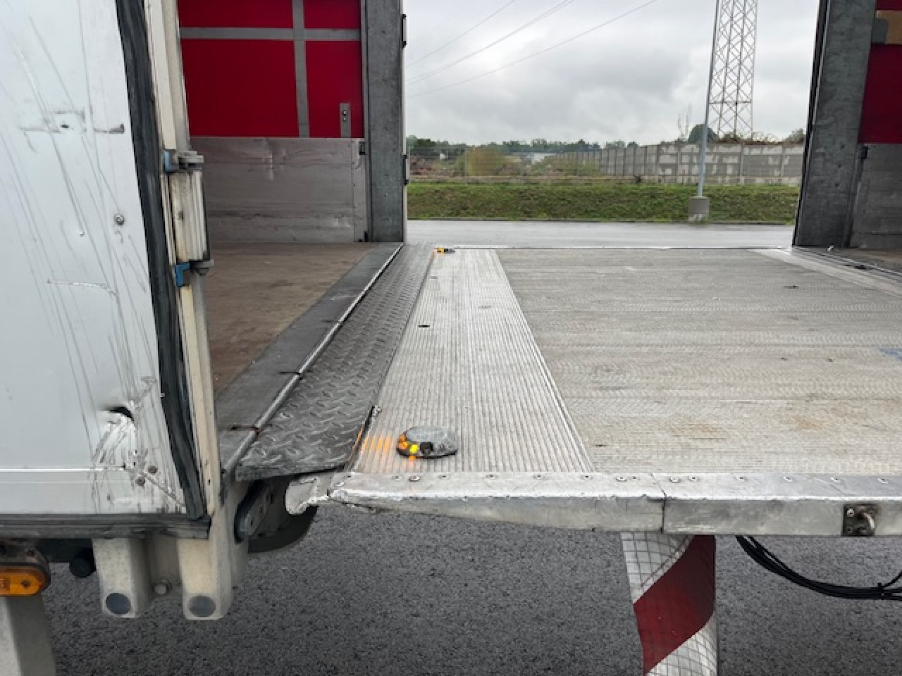 MAN TGM 18.320 4x2 BL Durchladbar - mit Tandemhänger - Curtainsider truck: picture 4 MAN TGM 18.320 4x2 BL Durchladbar - mit Tandemhänger - Curtainsider truck: picture 4