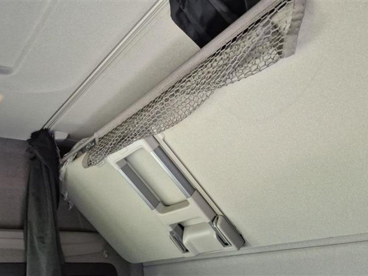 Tractor unit Scania R 450: picture 11 Tractor unit Scania R 450: picture 11