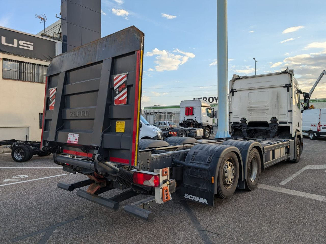 UVES07250003 - Tractor unit: picture 4 UVES07250003 - Tractor unit: picture 4