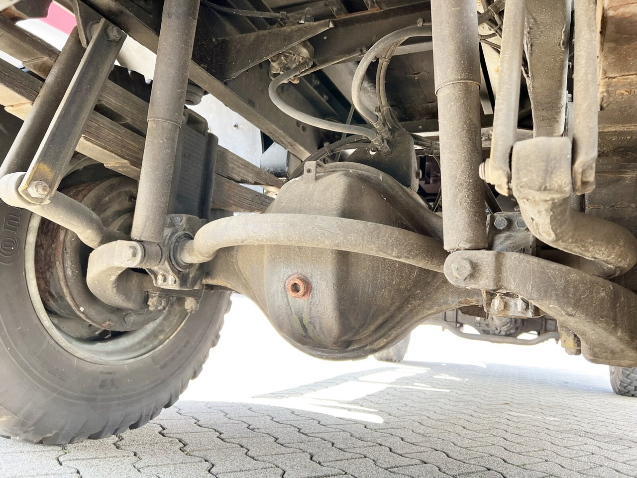 110-17 AW 4x4 110-17 AW 4x4, Ex-, Küche - Curtainsider truck: picture 5 110-17 AW 4x4 110-17 AW 4x4, Ex-, Küche - Curtainsider truck: picture 5