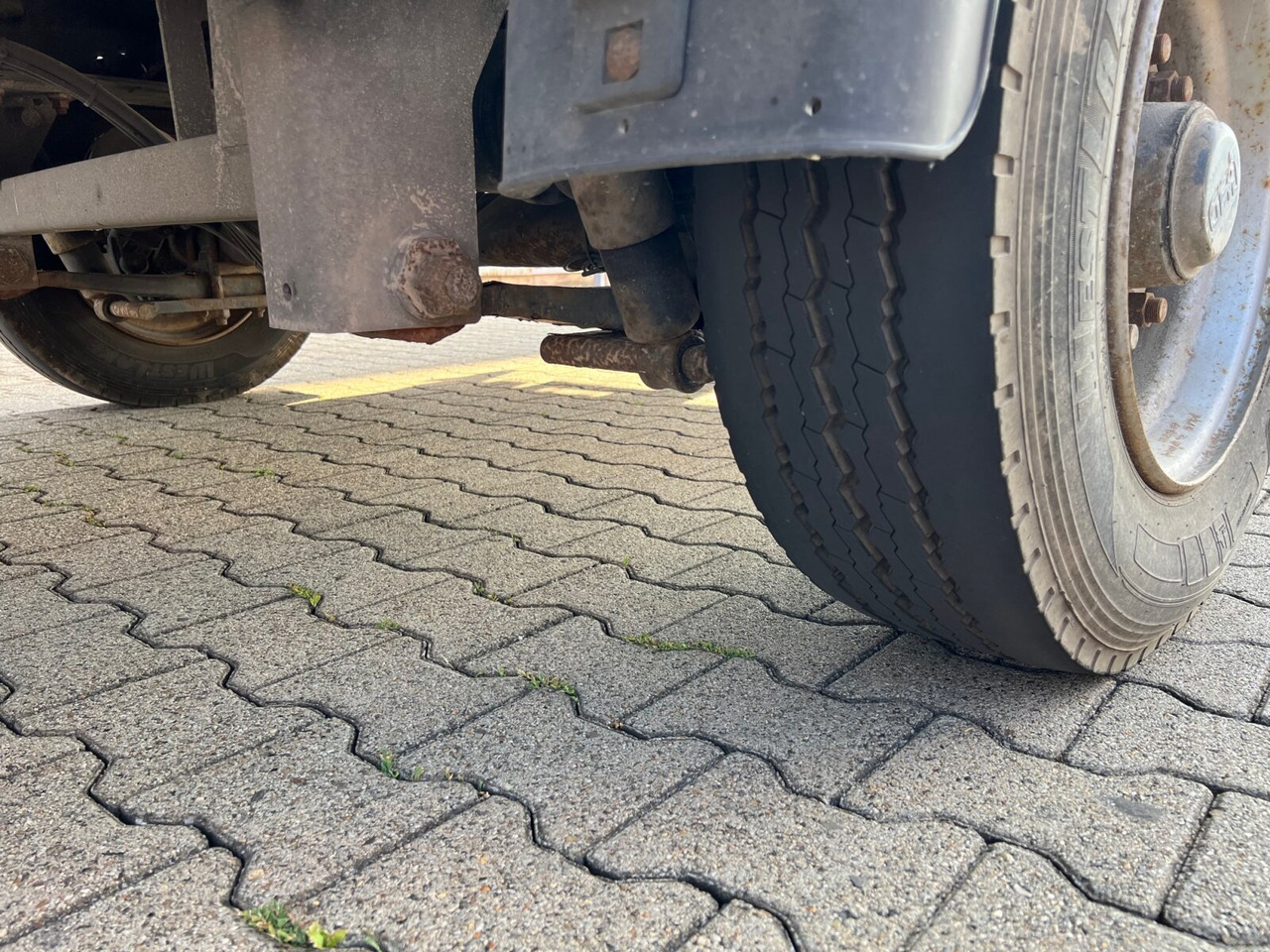 Ackermann PS-F 5.3/13.5 EZG SPS PS-F 5.3/13.5 EZG SPS, Edscha-Verdeck, Lenkachse - Curtainsider semi-trailer: picture 2 Ackermann PS-F 5.3/13.5 EZG SPS PS-F 5.3/13.5 EZG SPS, Edscha-Verdeck, Lenkachse - Curtainsider semi-trailer: picture 2