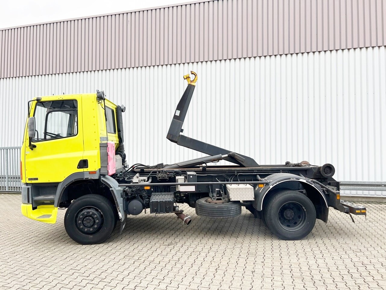 Hook lift truck DAF 65.210 4x4 65.210 4x4: picture 13