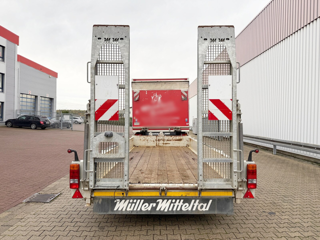 Low loader trailer for transportation of heavy machinery ETS-TA-B 10,7 ETS-TA-B 10,7: picture 6