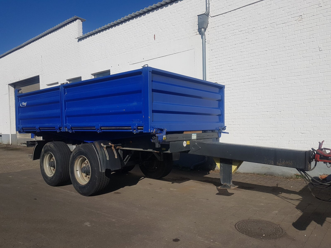 Fliegl TSK 180 TSK 180 - Dropside/ Flatbed trailer: picture 4 Fliegl TSK 180 TSK 180 - Dropside/ Flatbed trailer: picture 4