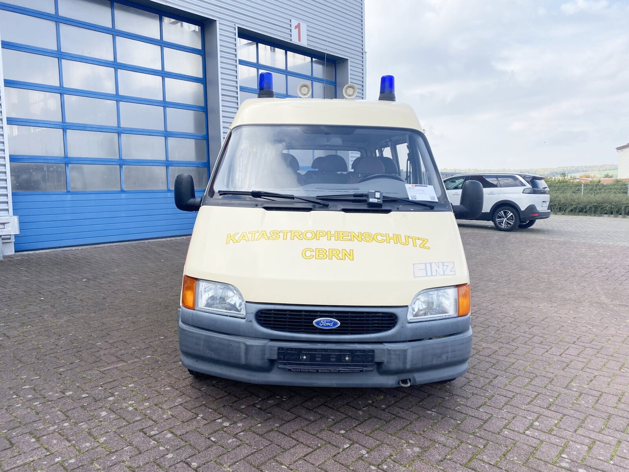 Ford Transit 2.5 4x2 Transit 2.5 4x2, Personentransporter, 8 Sitze on lease Ford Transit 2.5 4x2 Transit 2.5 4x2, Personentransporter, 8 Sitze: picture 7