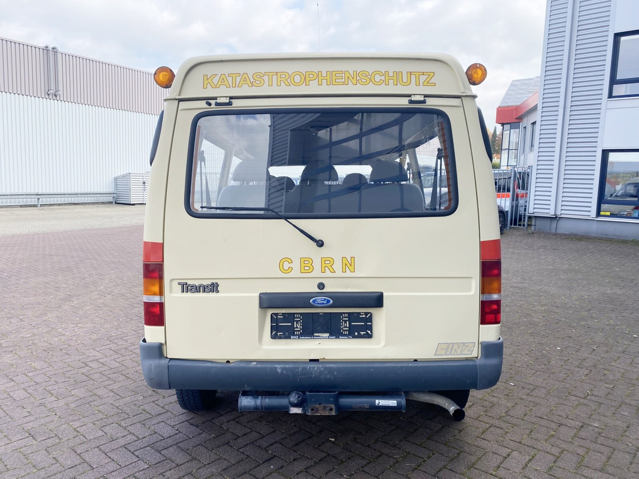 Ford Transit 2.5 4x2 Transit 2.5 4x2, Personentransporter, 8 Sitze on lease Ford Transit 2.5 4x2 Transit 2.5 4x2, Personentransporter, 8 Sitze: picture 11