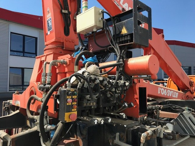 Ginaf GINC 3030 Ginaf GINC 3030 mit Heckkran Atlas AK 90.1 HDS - Crane truck: picture 4 Ginaf GINC 3030 Ginaf GINC 3030 mit Heckkran Atlas AK 90.1 HDS - Crane truck: picture 4