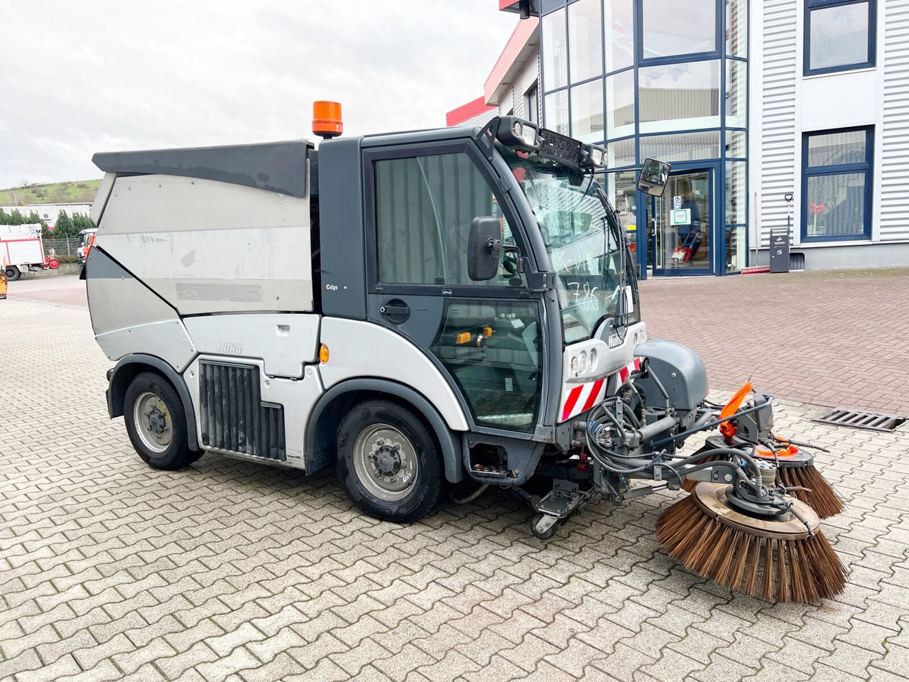 Road sweeper Hako Multicar Citymaster 2000 2B Kehrmaschine 4x2 Multicar Citymaster 2000 2B Kehrmaschine 4x2: picture 10