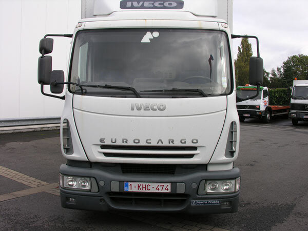 Iveco EuroCargo 120E/21 EuroCargo 120E/21 - Box truck: picture 4 Iveco EuroCargo 120E/21 EuroCargo 120E/21 - Box truck: picture 4