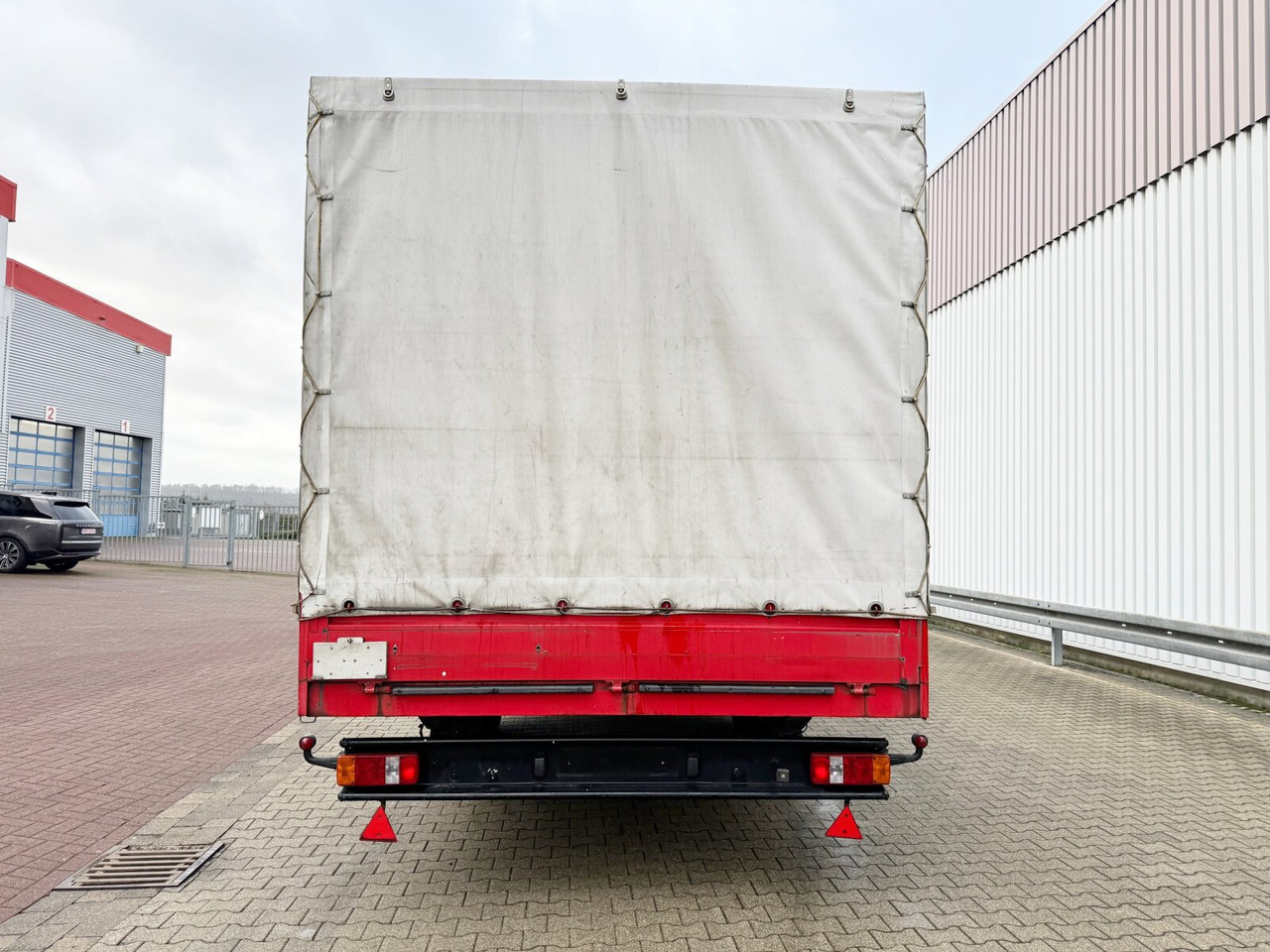 LT 10,6/18 AUWAERTER LT 10,6/18 - Dropside/ Flatbed trailer: picture 5 LT 10,6/18 AUWAERTER LT 10,6/18 - Dropside/ Flatbed trailer: picture 5