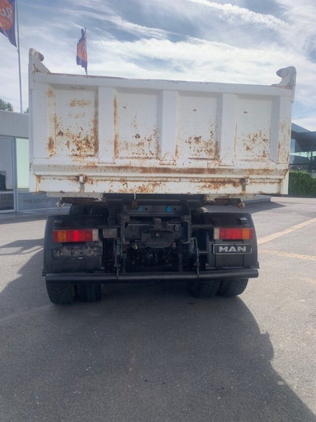 MAN T42 T42 6x6 - Tipper: picture 3 MAN T42 T42 6x6 - Tipper: picture 3