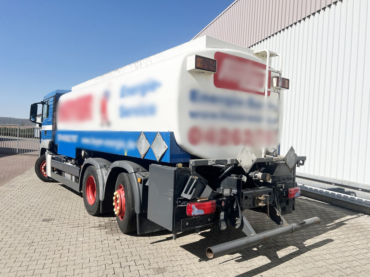 Tank truck MAN TGA 26.400 6x2-4 BL TGA 26.400 6x2-4 BL, A1, Lenk-/Liftachse, ADR, Kässbohrer Tank ca. 20.820l, 3 Kammern: picture 11