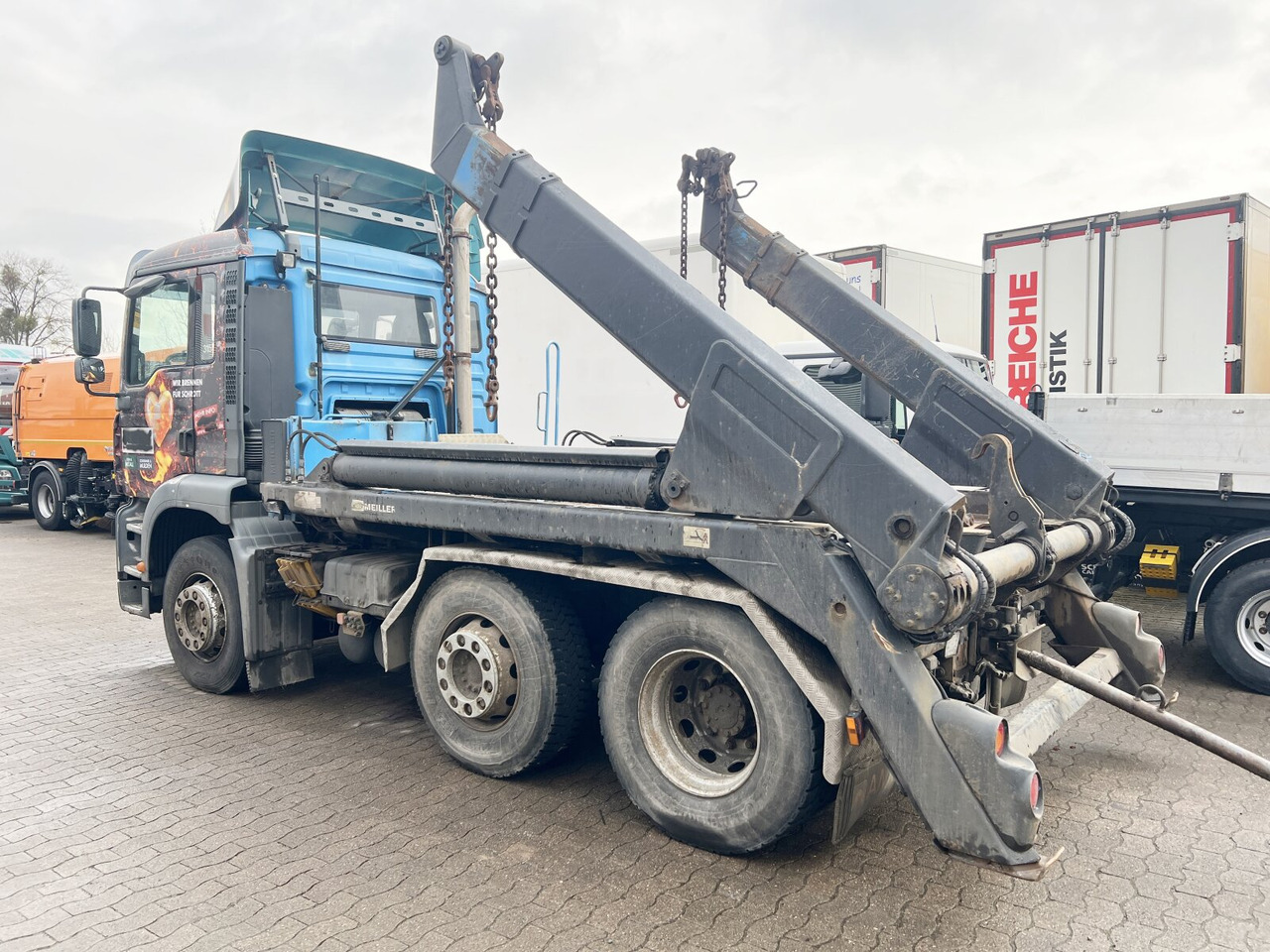 Skip loader truck MAN TGA 26.410 6X2/4 BL Motorschaden! TGA 26.410 6X2/4 BL, Vorlauf Lenk-Liftachse, Meiller Tele.: picture 9 Skip loader truck MAN TGA 26.410 6X2/4 BL Motorschaden! TGA 26.410 6X2/4 BL, Vorlauf Lenk-Liftachse, Meiller Tele.: picture 9