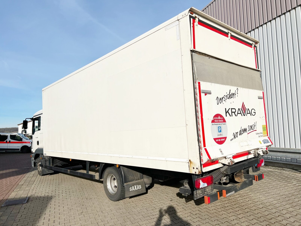 Box truck MAN TGL 12.220 4X2 BL TGL 12.220 4X2 BL mit Dhollandia LBW: picture 15 Box truck MAN TGL 12.220 4X2 BL TGL 12.220 4X2 BL mit Dhollandia LBW: picture 15