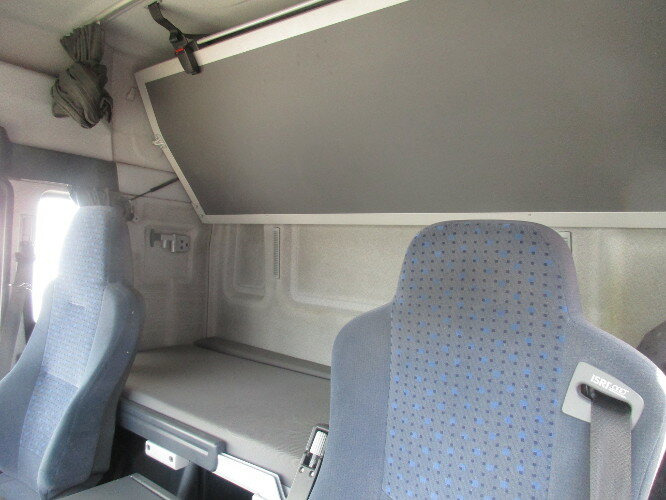 MAN TGL 12.240 BL 4x2 TGL 12.240BL 4x2, mit Kran Hiab 088 mit Funk - Crane truck, Curtainsider truck: picture 5 MAN TGL 12.240 BL 4x2 TGL 12.240BL 4x2, mit Kran Hiab 088 mit Funk - Crane truck, Curtainsider truck: picture 5