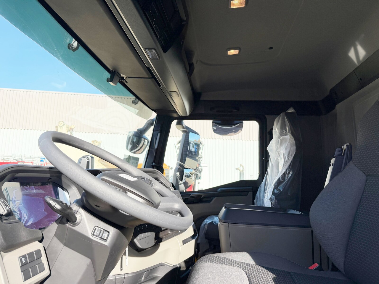 MAN TGS 33.480 6x4 BL CH TGS 33.480 6x4 BL CH - Hook lift truck: picture 3 MAN TGS 33.480 6x4 BL CH TGS 33.480 6x4 BL CH - Hook lift truck: picture 3