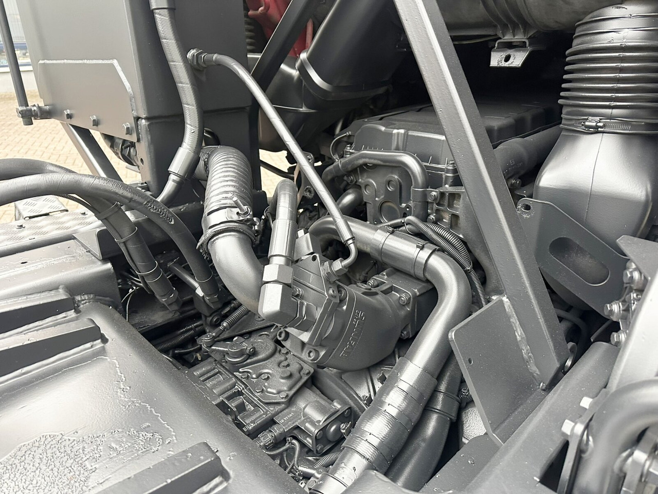 MAN TGS 35.480 8X4 BL TGS 35.400 8x4 BL, Schub-Knick bis 6,5m Container - Hook lift truck: picture 3 MAN TGS 35.480 8X4 BL TGS 35.400 8x4 BL, Schub-Knick bis 6,5m Container - Hook lift truck: picture 3