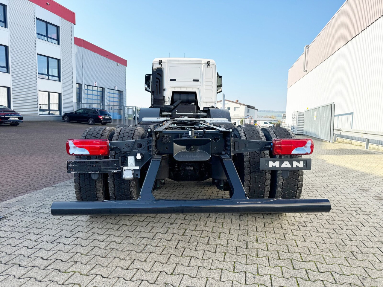 New Hook lift truck MAN TGS 35.480 8x6H BL CH TGS 35.480 8x6H BL CH, HydroDrive, Navi, Nebenantrieb: picture 11 New Hook lift truck MAN TGS 35.480 8x6H BL CH TGS 35.480 8x6H BL CH, HydroDrive, Navi, Nebenantrieb: picture 11