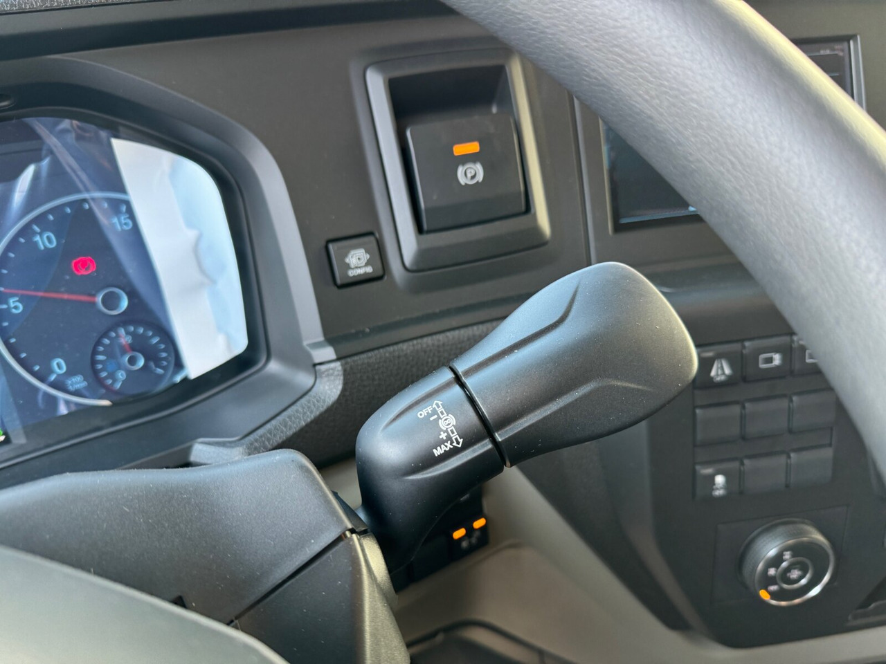 New Hook lift truck MAN TGS 35.480 8x6H BL CH TGS 35.480 8x6H BL CH, HydroDrive, Navi, Nebenantrieb: picture 5 New Hook lift truck MAN TGS 35.480 8x6H BL CH TGS 35.480 8x6H BL CH, HydroDrive, Navi, Nebenantrieb: picture 5