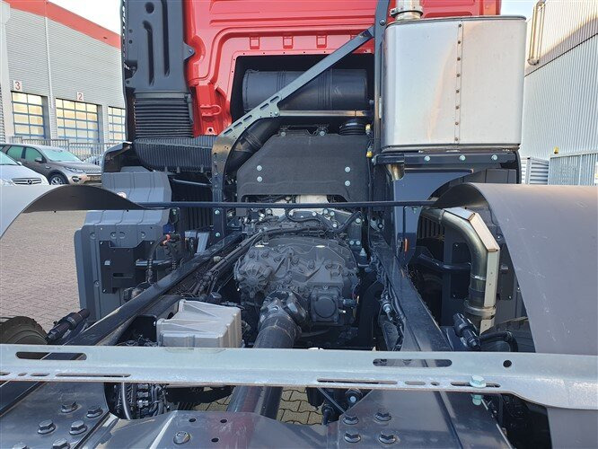 New Tank truck MAN TGS 41.480 8X6 BB TGS 41.480 8X6 BB, ca. 25.000l mit Separatpumpe: picture 6 New Tank truck MAN TGS 41.480 8X6 BB TGS 41.480 8X6 BB, ca. 25.000l mit Separatpumpe: picture 6