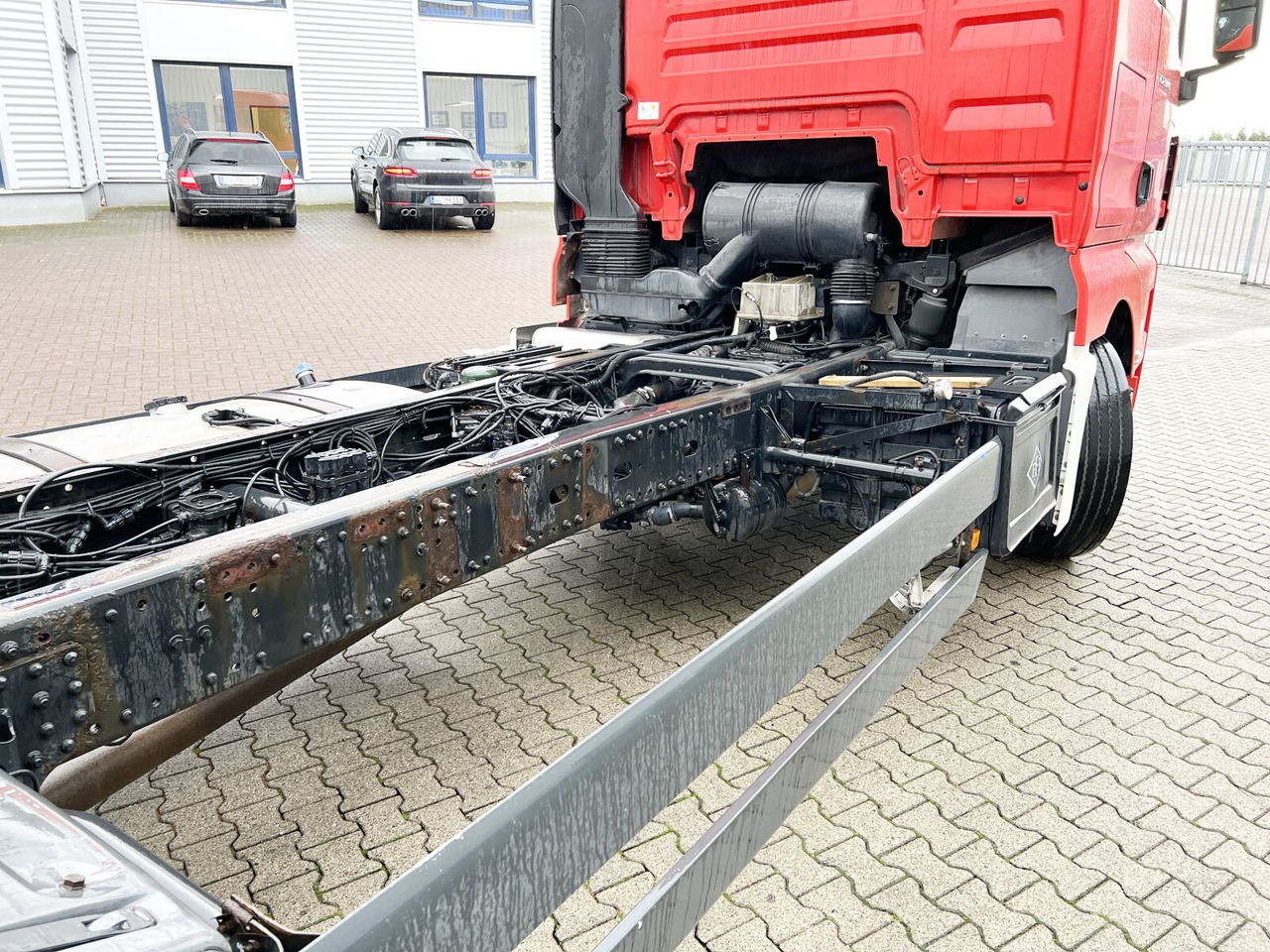 Interior photo 1: Cab chassis truck MAN TGX 26.440 6x2-2 LL TGX 26.440 6x2-2 LL, Lenk-Liftachse