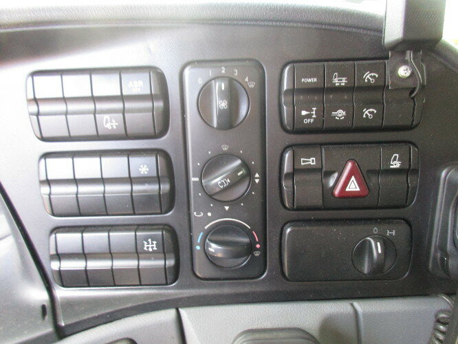 Mercedes-Benz Actros 1841L 4x2 1841L 4x2 Lück Getreidekipper, Retarder, 2x VORH.! - Tipper: picture 3 Mercedes-Benz Actros 1841L 4x2 1841L 4x2 Lück Getreidekipper, Retarder, 2x VORH.! - Tipper: picture 3