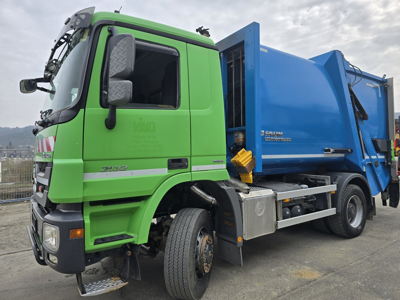 Mercedes-Benz Actros 2032 LA/36/4x4 Actros 2032 LA/36/4x4, Faun Variopress 310, 10m³, Zöller Schüttung - Garbage truck: picture 1 Mercedes-Benz Actros 2032 LA/36/4x4 Actros 2032 LA/36/4x4, Faun Variopress 310, 10m³, Zöller Schüttung - Garbage truck: picture 1