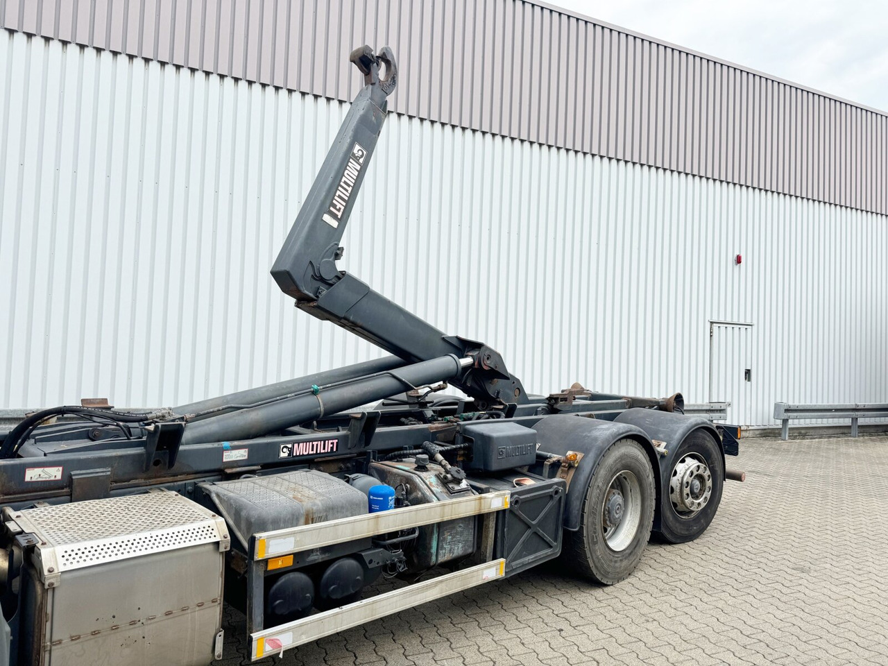 Hook lift truck Mercedes-Benz Actros 2541 L 6x2 Actros 2541 L 6x2, Retader, Lenkachse: picture 13 Hook lift truck Mercedes-Benz Actros 2541 L 6x2 Actros 2541 L 6x2, Retader, Lenkachse: picture 13