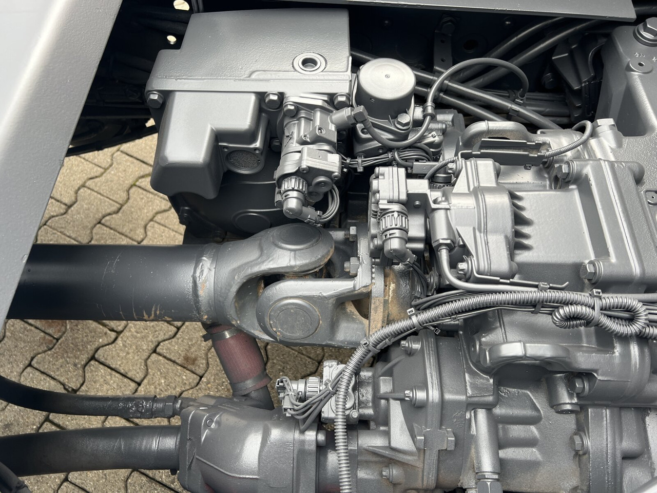 Mercedes-Benz Actros 2546 L 6x2 NLA Actros 2546 L 6x2/45 NLA, Retarder, Lift-/Lenkachse - Hook lift truck: picture 3 Mercedes-Benz Actros 2546 L 6x2 NLA Actros 2546 L 6x2/45 NLA, Retarder, Lift-/Lenkachse - Hook lift truck: picture 3