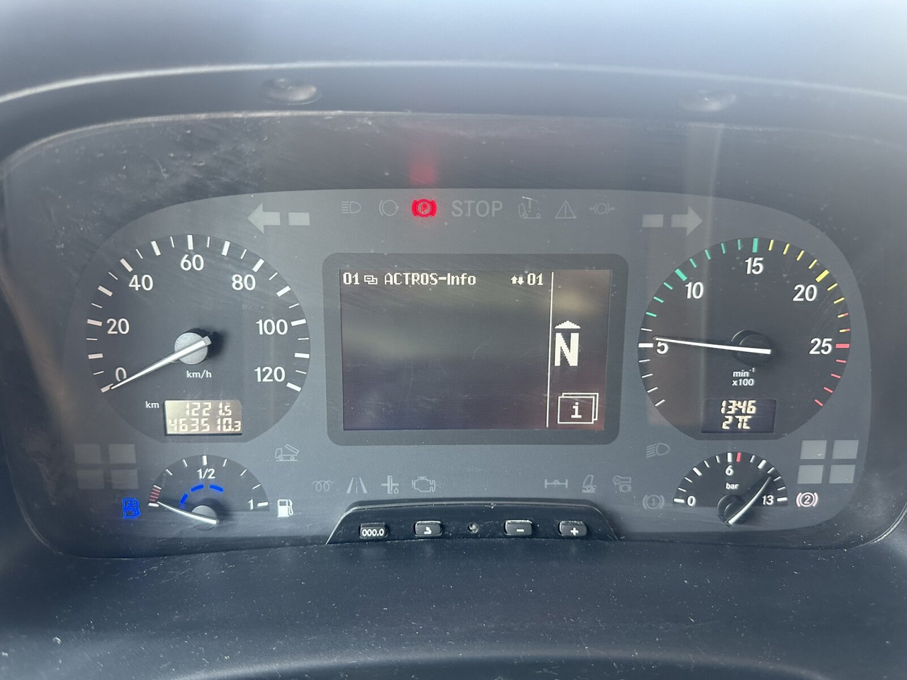 Mercedes-Benz Actros 3348 AK 6x6 Actros 3348 AK 6x6 - Cab chassis truck: picture 2 Mercedes-Benz Actros 3348 AK 6x6 Actros 3348 AK 6x6 - Cab chassis truck: picture 2